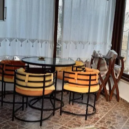Nature House With Garden In Nyaraló